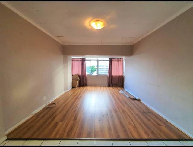 1 BEDROOM APARTMENT FOR SALE IN TOWNSEND ESTATE